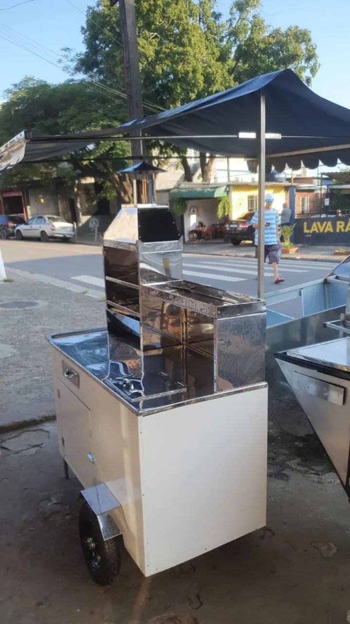 Carrinho de churrasquinho 