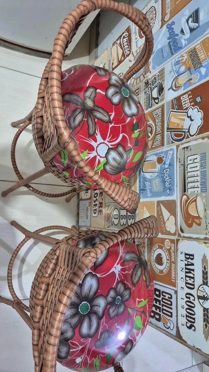 Banquetas com pouquíssimo tempo de uso - Foto 3