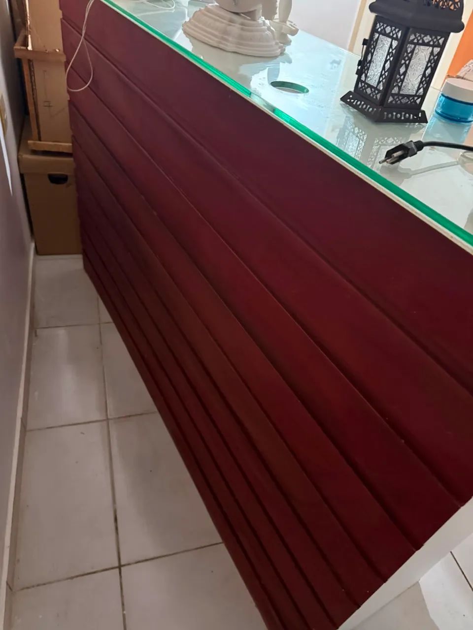 VENDO RECEPÇÃO Grande / bancada COM TAMPO DE VIDRO - Foto 2