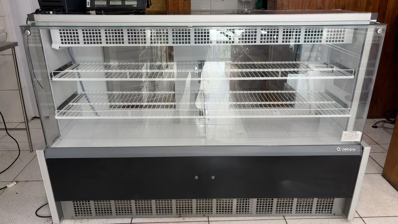 Freezer expositor balcão pouco tempo de uso - Foto 3