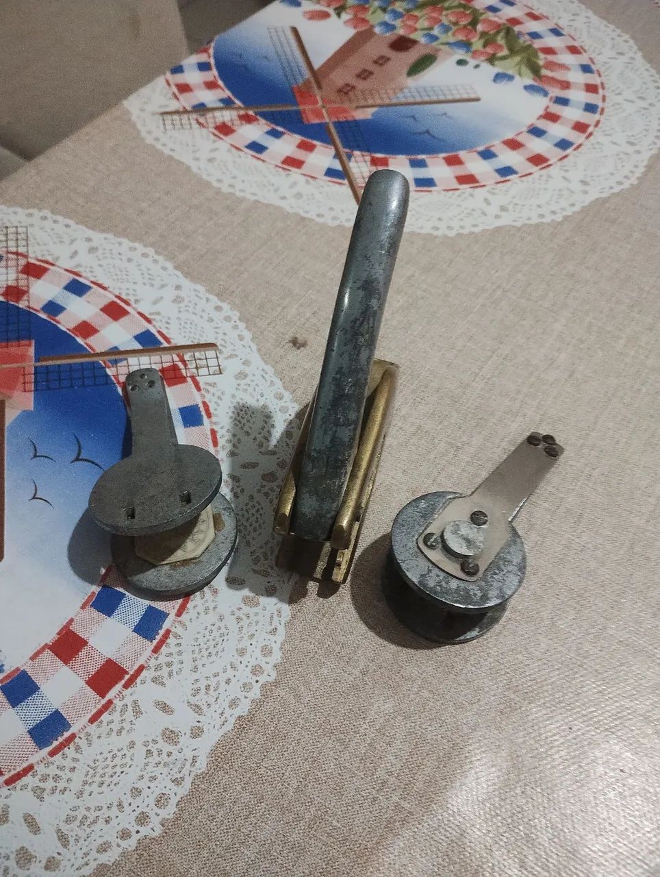 Prensa para chancelar o Insulfilm para carro 