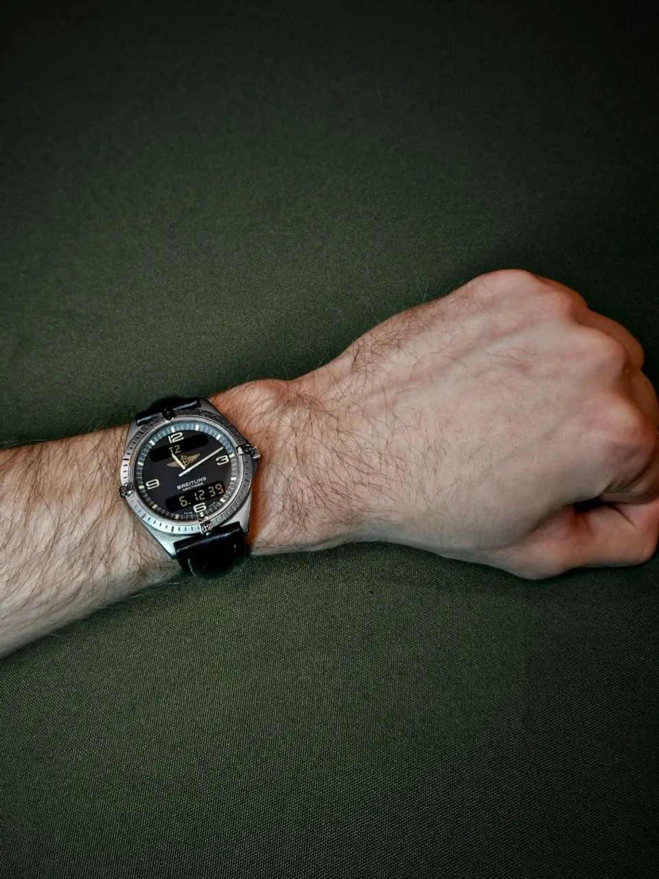 Relógio Breitling Aerospace Navitimer suíço - Foto 5
