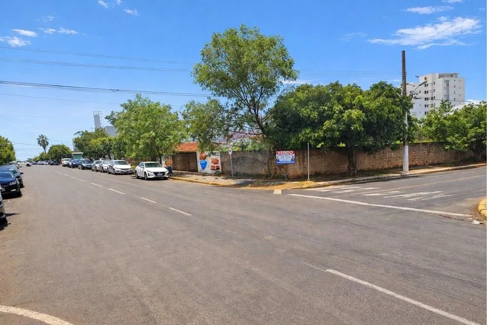 TERRENO COMERCIAL - REGIÃO CENTRAL