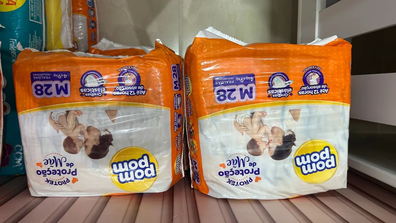 Fralda Pom Pom M - Novas e Lacradas - Foto 3