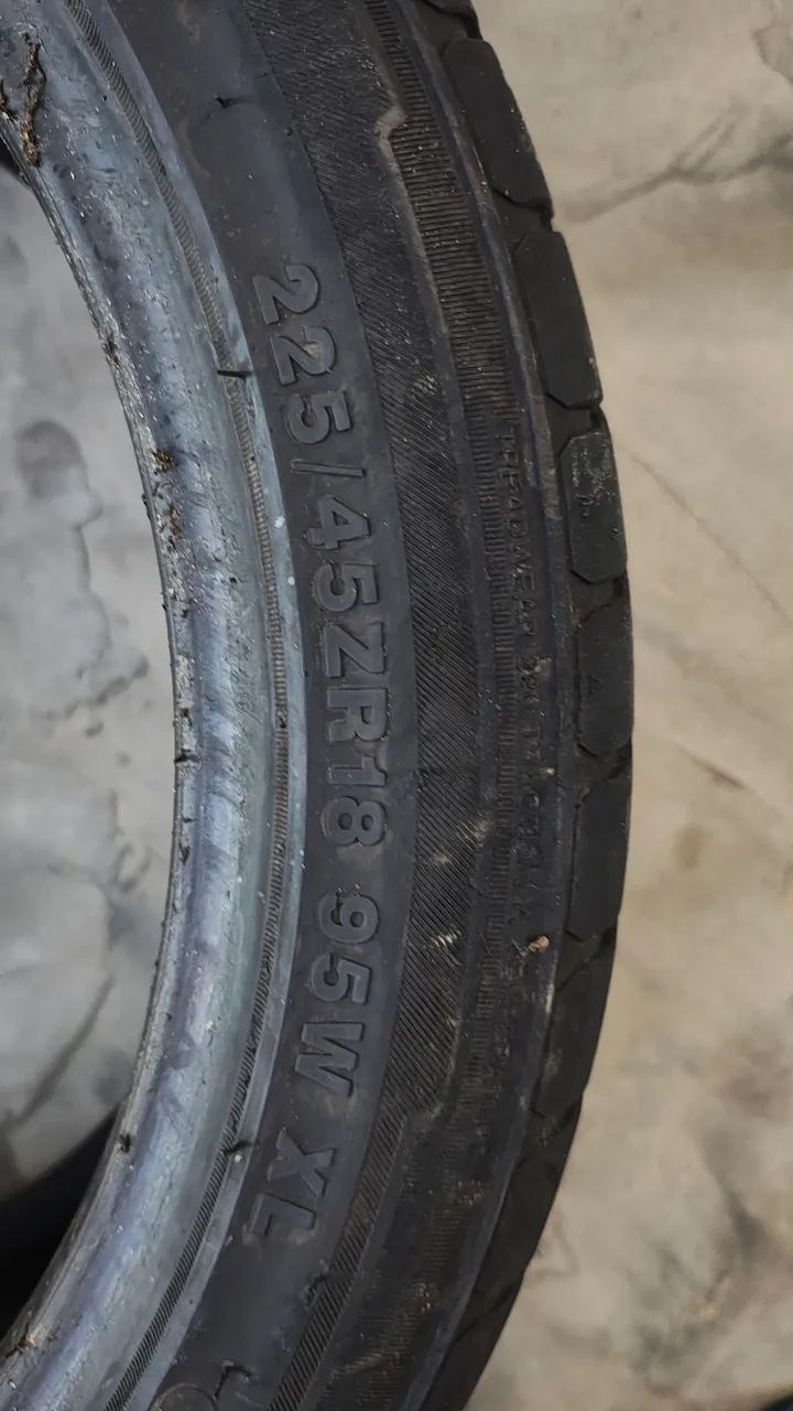 Pneu 225/45ZR18 95W XL - Ferramentas de Construção - Centro