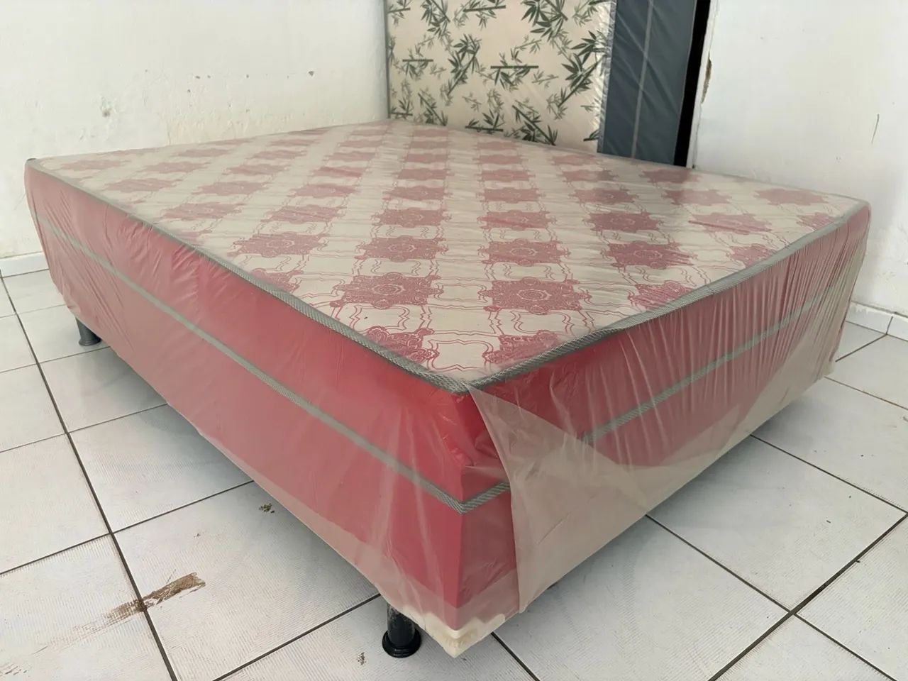 Cama box casal 380