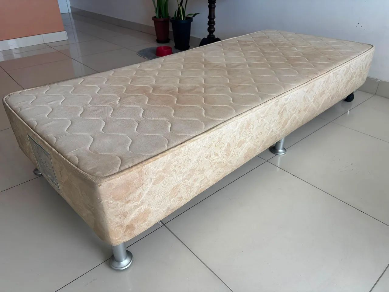 Base para cama box solteiro