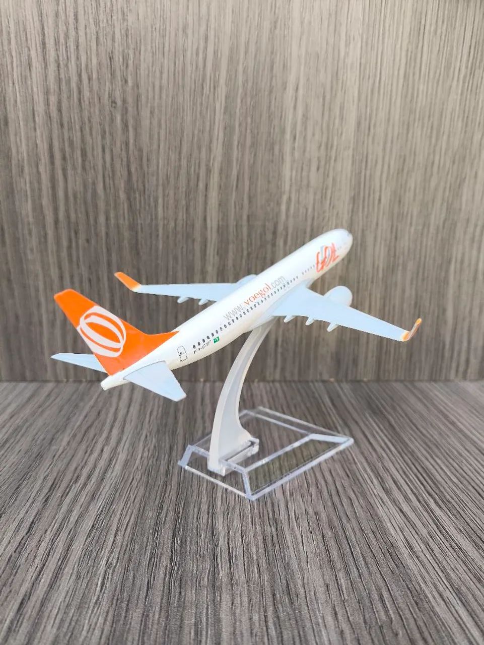 Avião Boeing 737 GOL Miniatura Metal Diecast - Foto 2