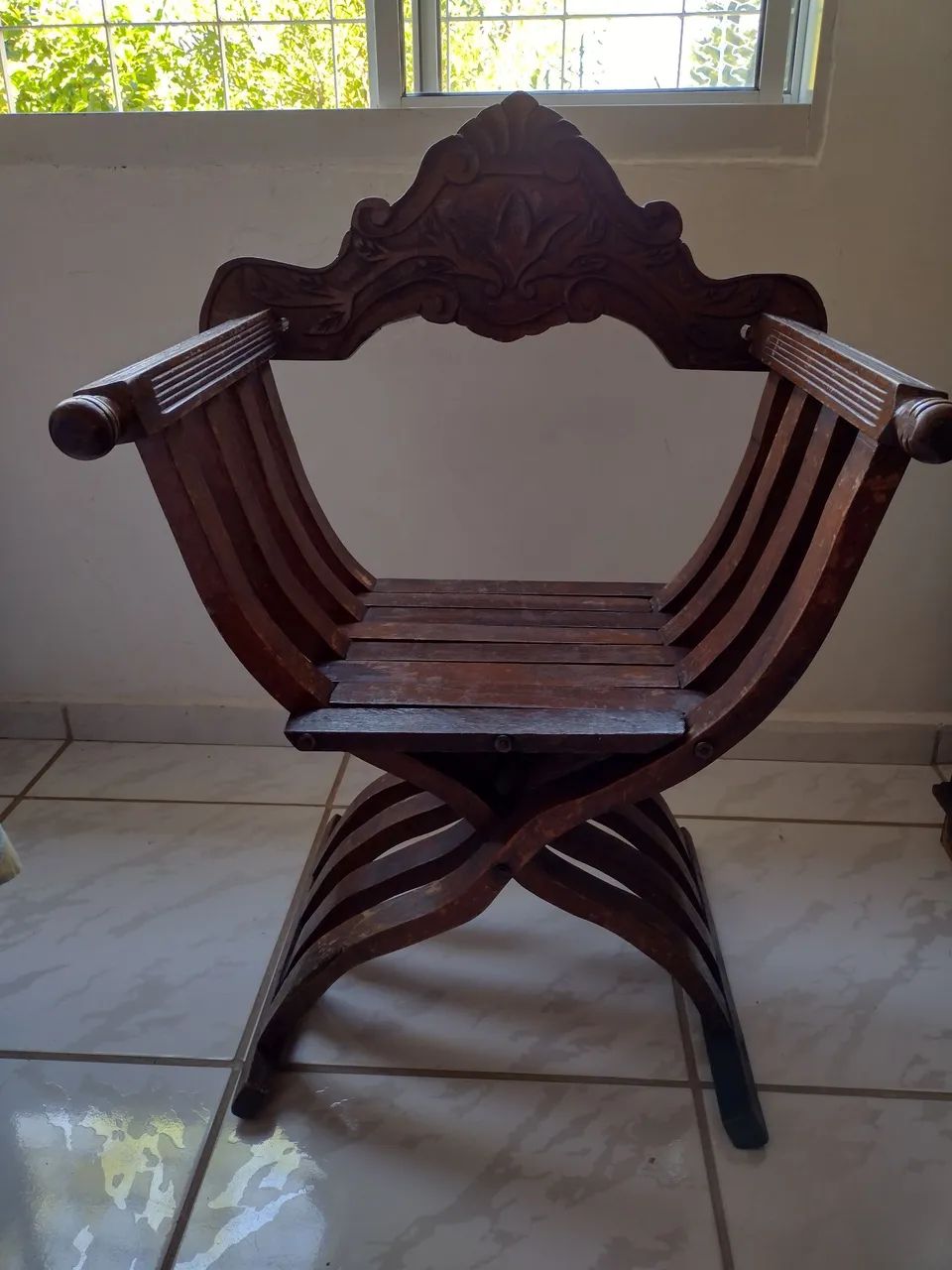 Vendo Cadeira Savanarola  - Foto 2