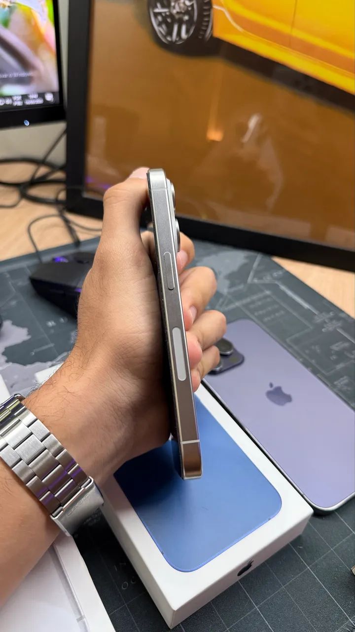 iPhone 15 Pro - Foto 4