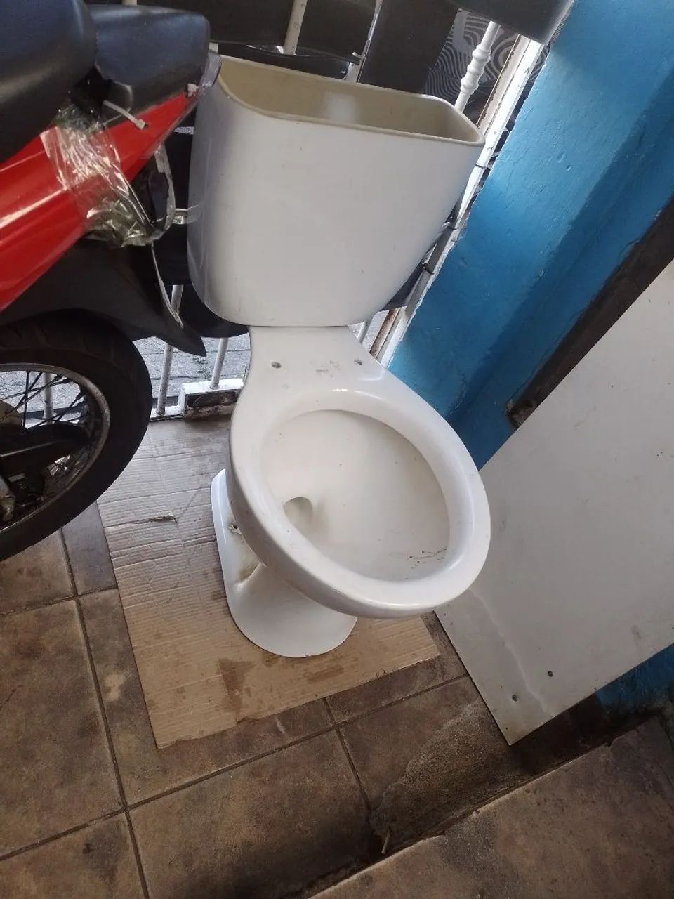 Vaso acoplado Lorenzetti usado  - Foto 3