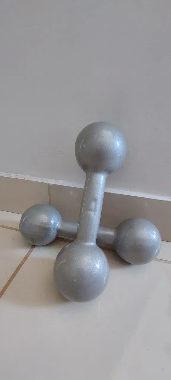Par de halteres de 4kg emborrachado - Foto 2