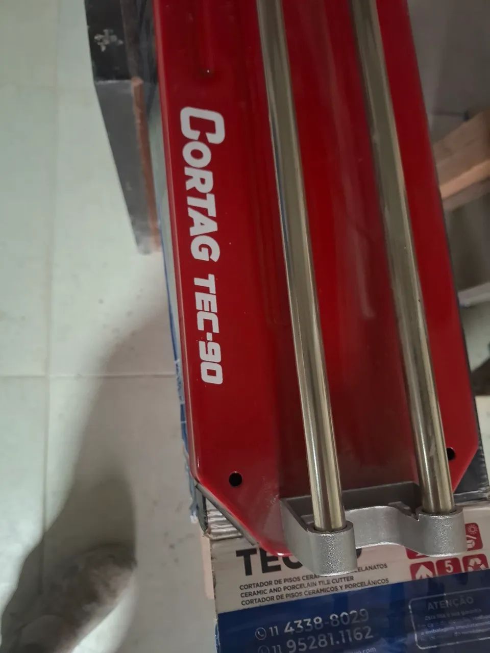 Vendo uma riscadeira de piso da marca cortag-tec 90 praticamente nova 