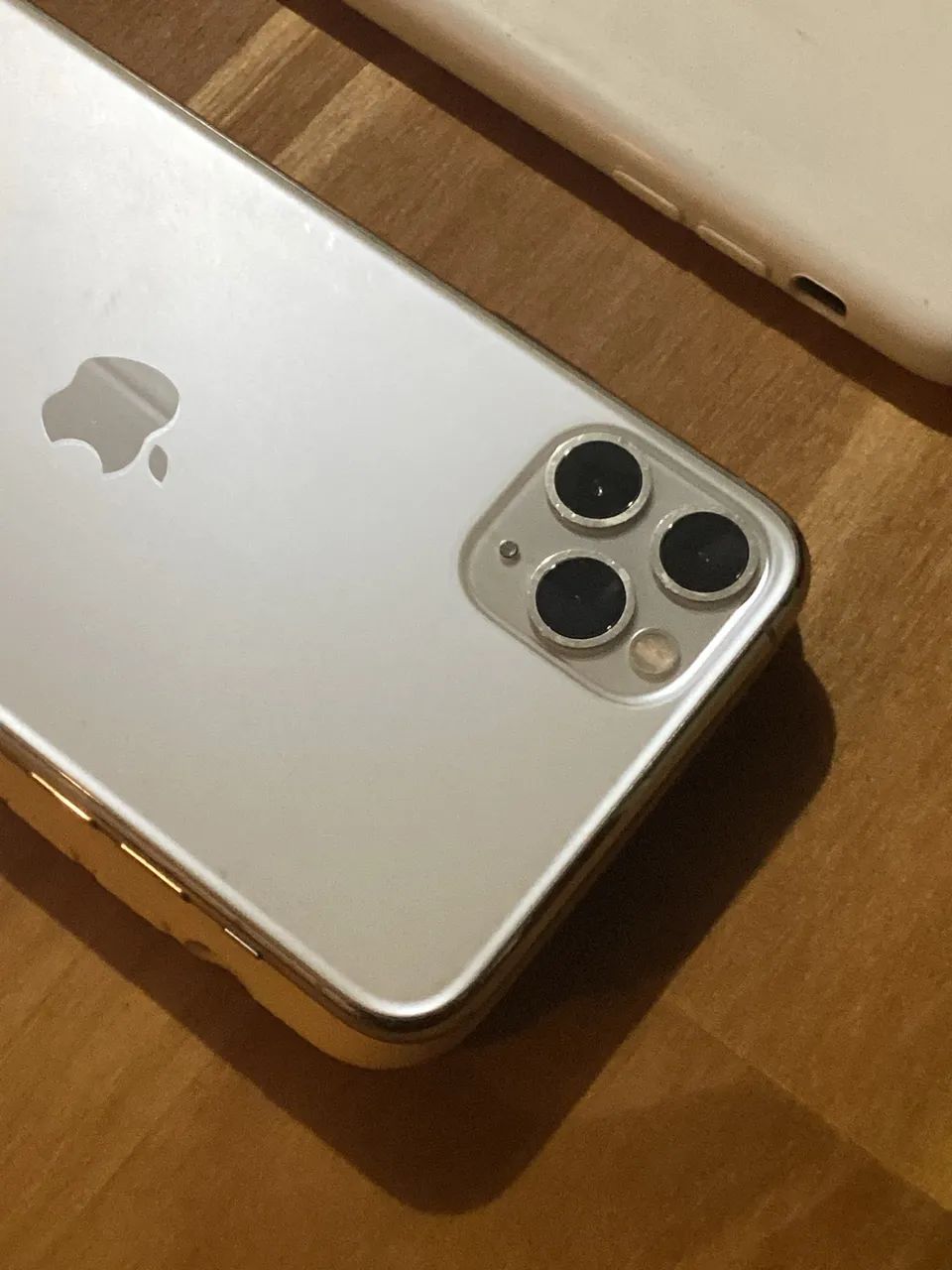 iPhone 11 Pro Max 64g - Foto 4