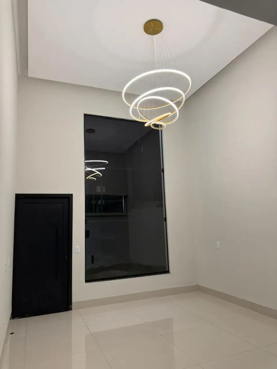 Vendo casa com 3 quartos sendo 2 suítes piscina e churrasqueira Nerópolis - Foto 4