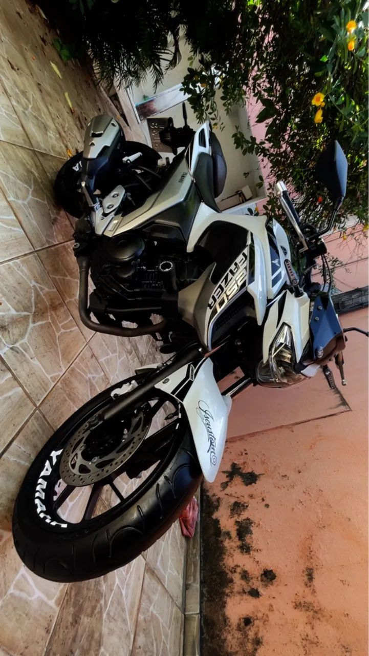 Fazer250 18/19 abs,  pra vender rápido 