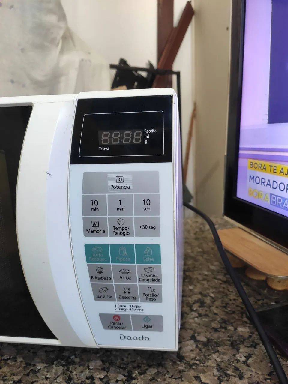 Microondas Panasonic 25 litros, com garantia de 3 meses.  - Foto 3