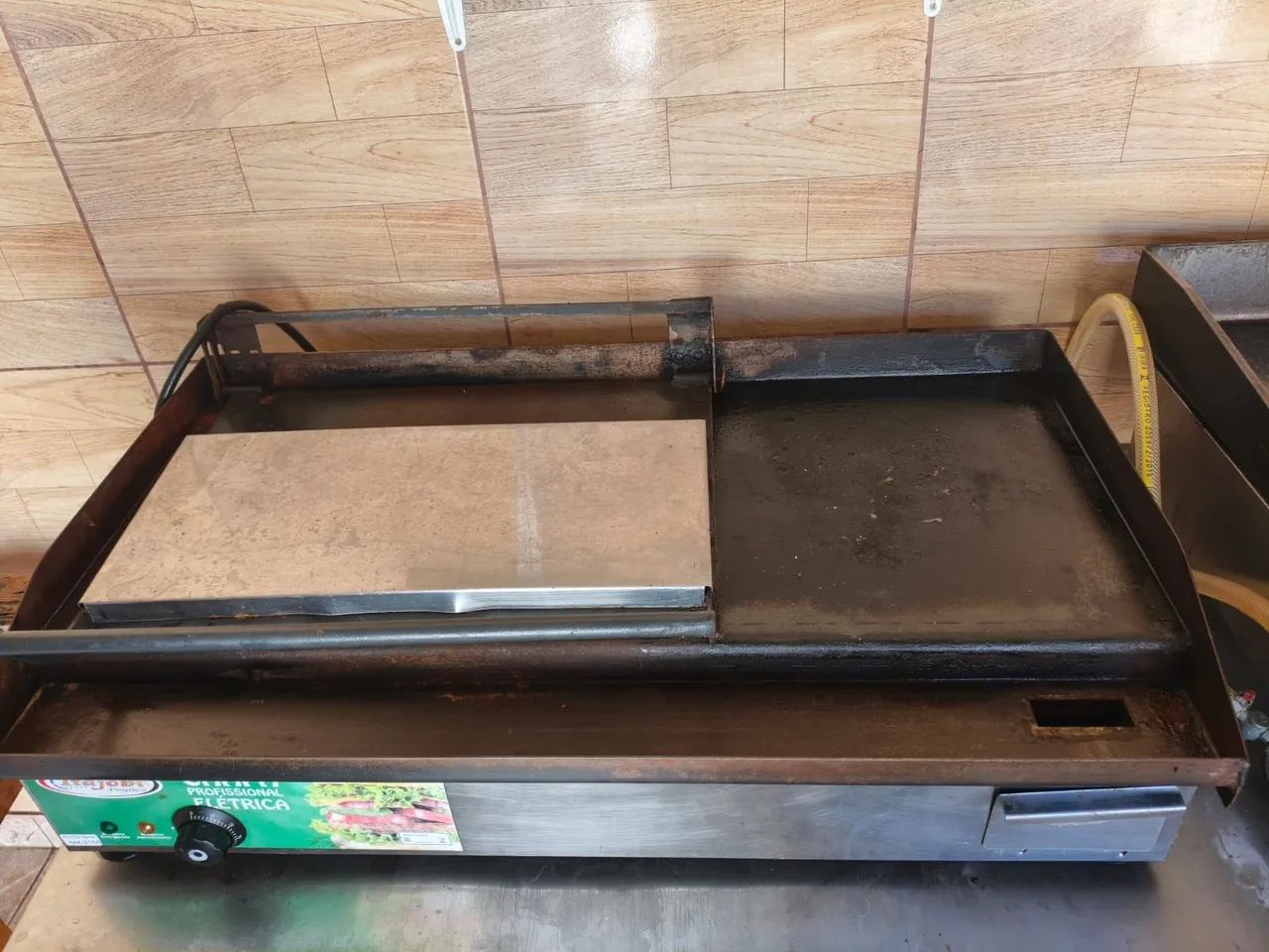 Vende-se mesa de inox e chapas  - Foto 3