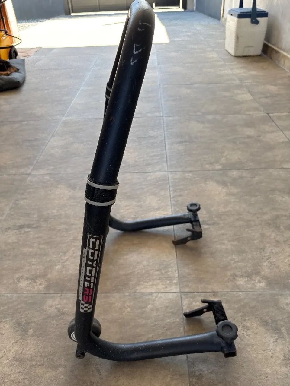 Vendo escape esportivo para MT-07 e suporte para lavação ou manutenção  - Foto 5