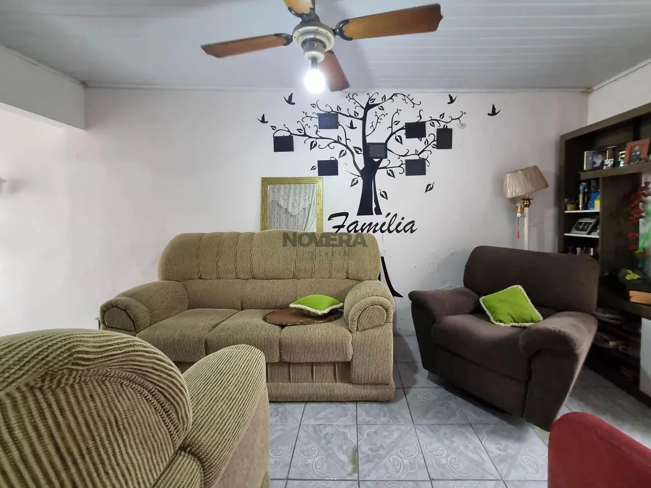 Casa em região central com garagem e potencial para comércio - Foto 2