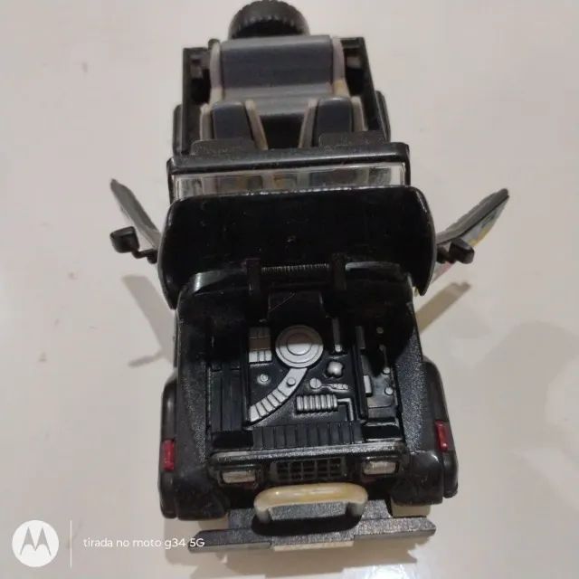 Miniatura de carro Jipe escala 1:24 preto - Foto 2