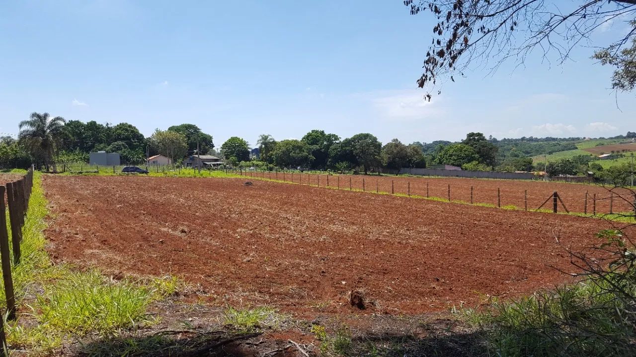 Terreno de 2450 m2 com escritura Bosque dos Eucaliptos - Araçoiaba da Serra - Foto 2