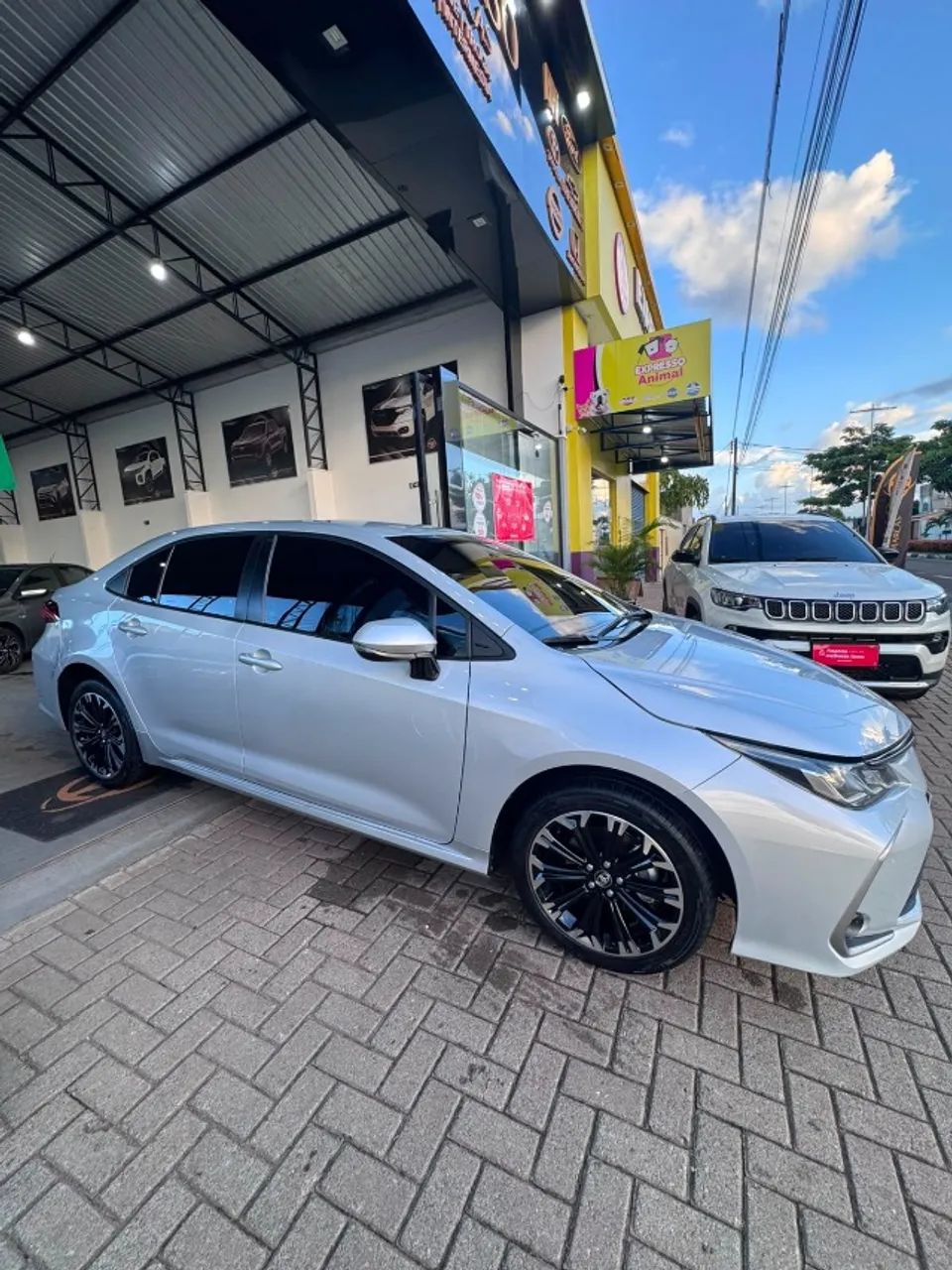Toyota Corolla XEI 2.0 Flex 16V Aut. 2023 - Foto 4