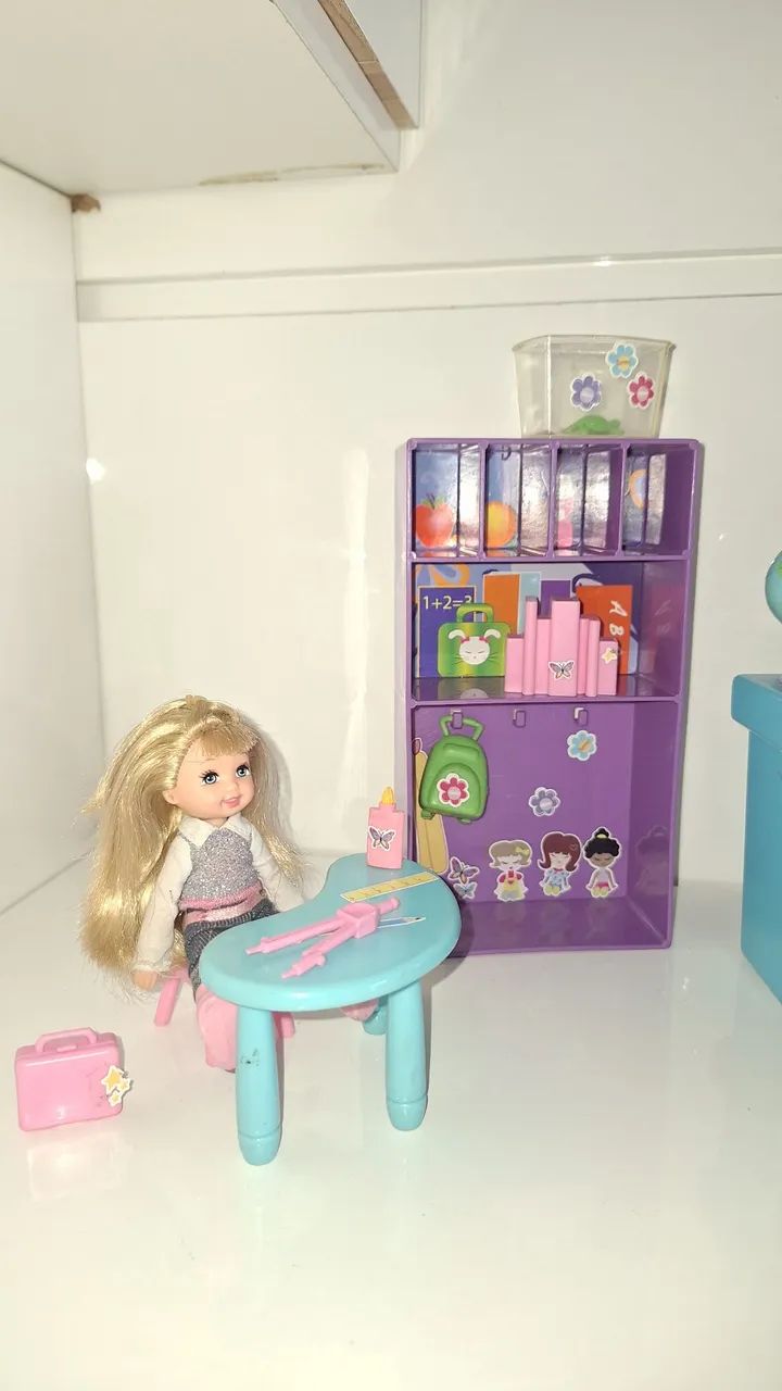 Escola da Barbie anos 2000 - Foto 2