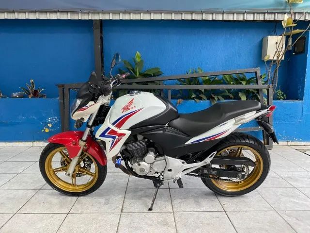 Honda Cb 300R - Foto 2