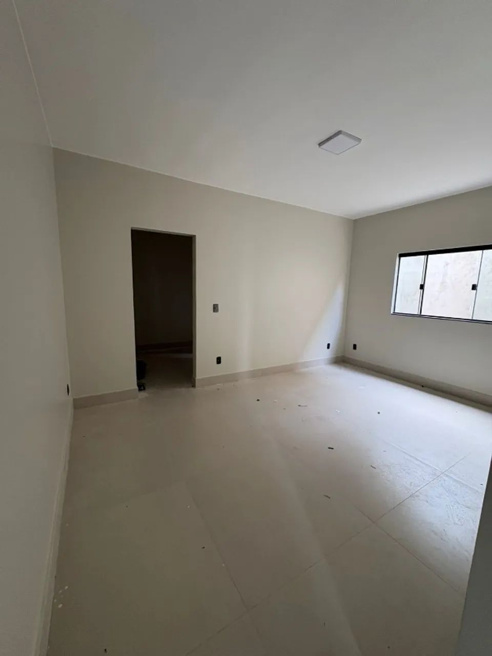 Excelente casa em lote amplo de 370m² - Foto 5