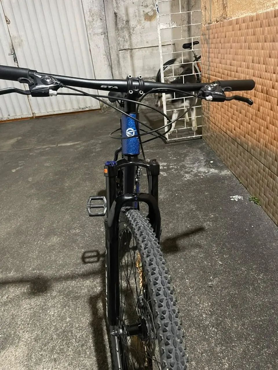 BICICLETA KSW COM APENAS 2 MESES DE USO - Foto 3