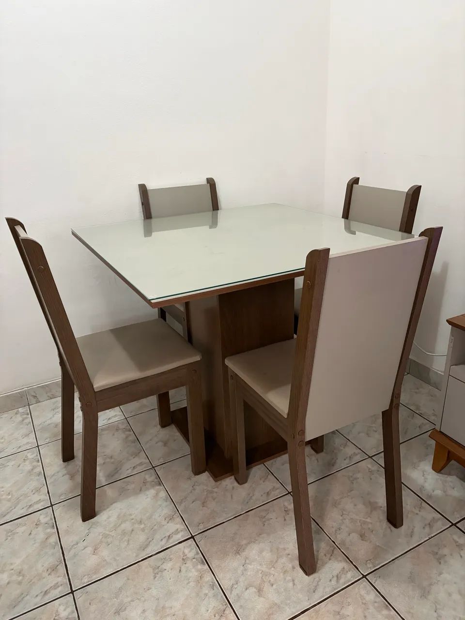 MESA DE JANTAR 4 LUGARES - Foto 2