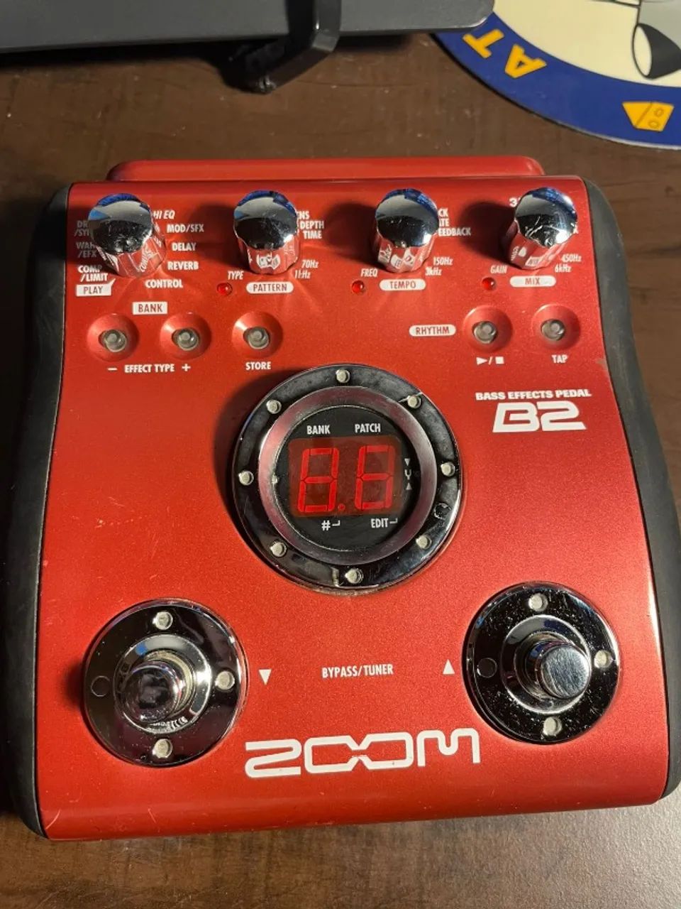 Pedaleira Zoom B2
