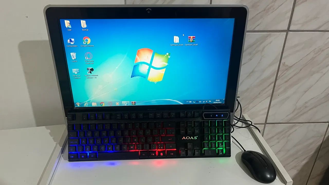 Vendo computador 