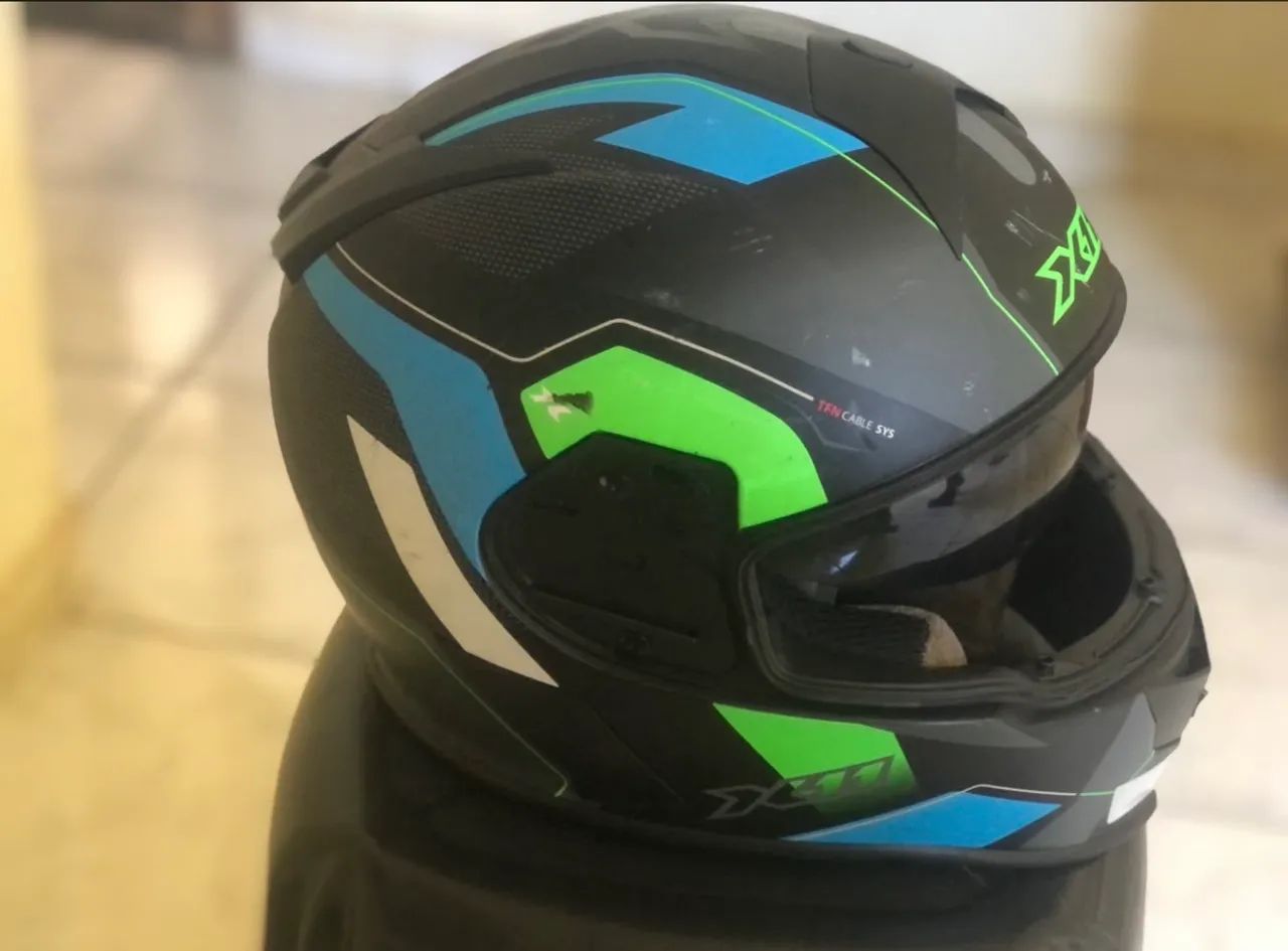 Capacete x11