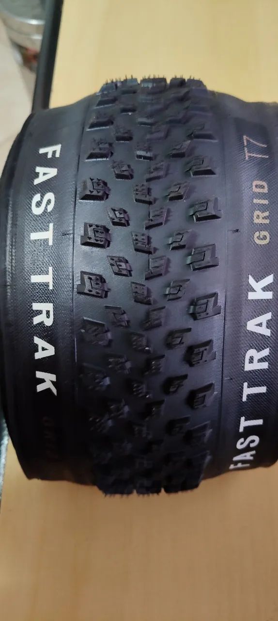 Pneu fast track grid T7 - Foto 2