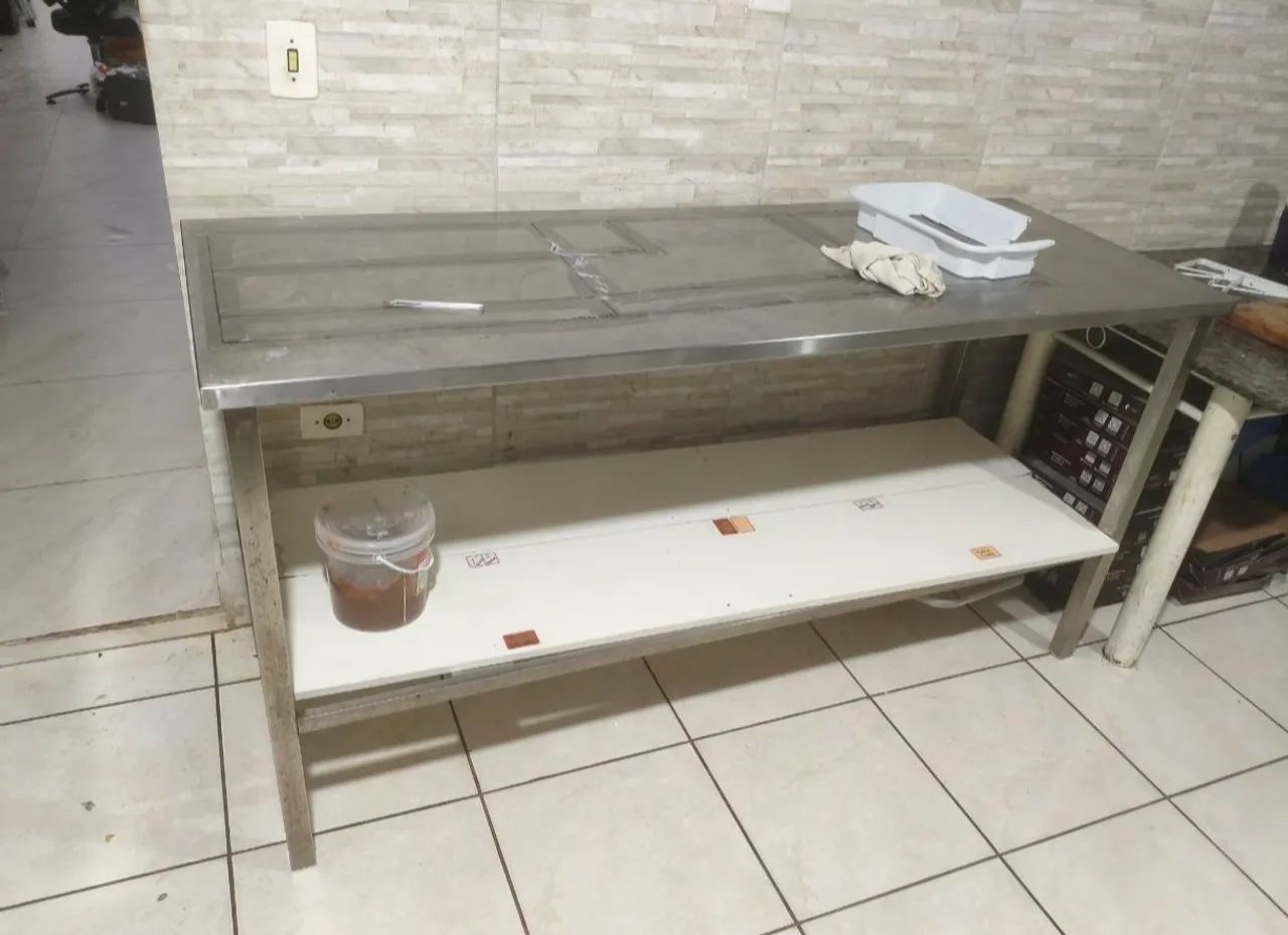 Mesa Bancada Inox Reforçado 180x65cm