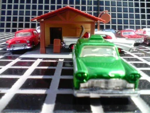 MINIATURA Matchbox 2003 Green Checker Cab Metro Taxi - Escala 1/62. - Foto 2