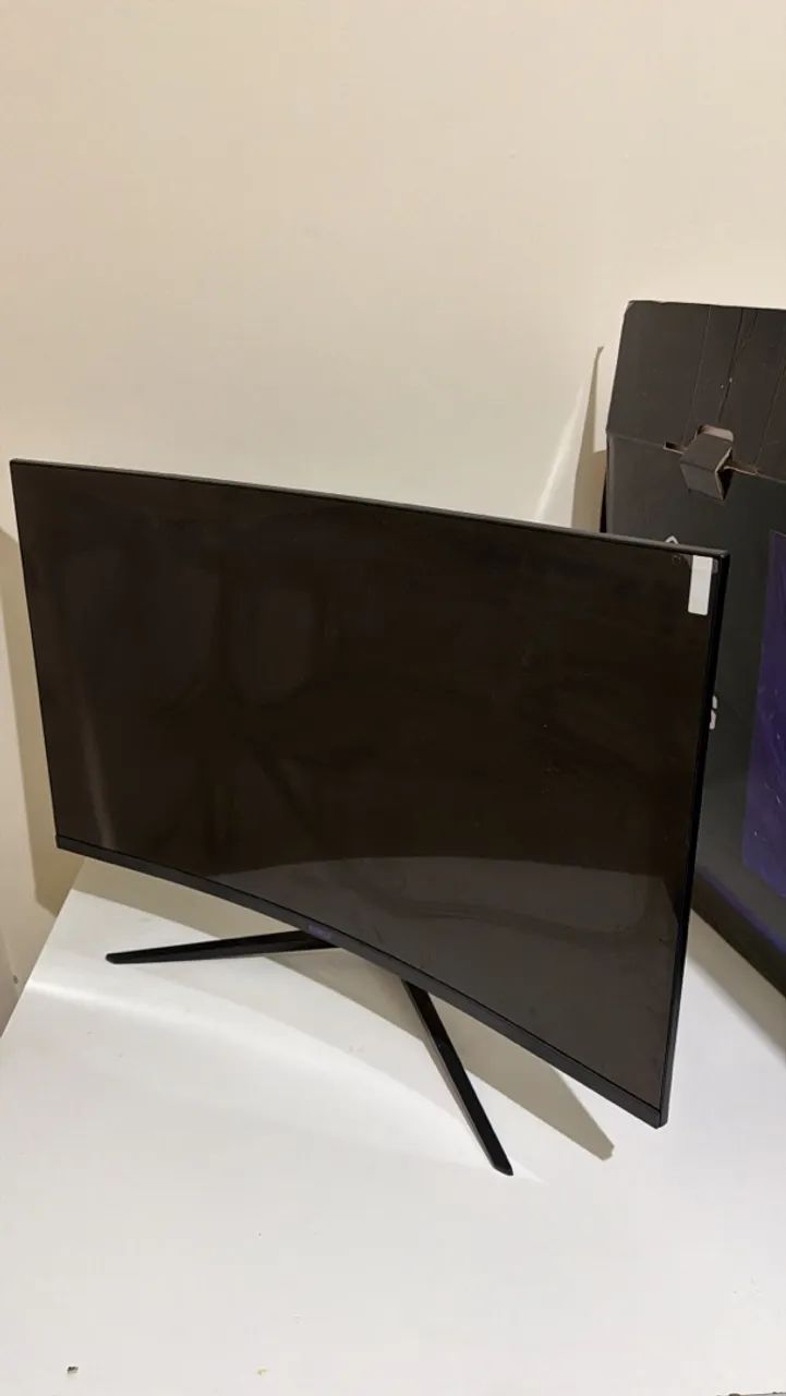 Monitor 32? curvo no plástico  - Foto 5