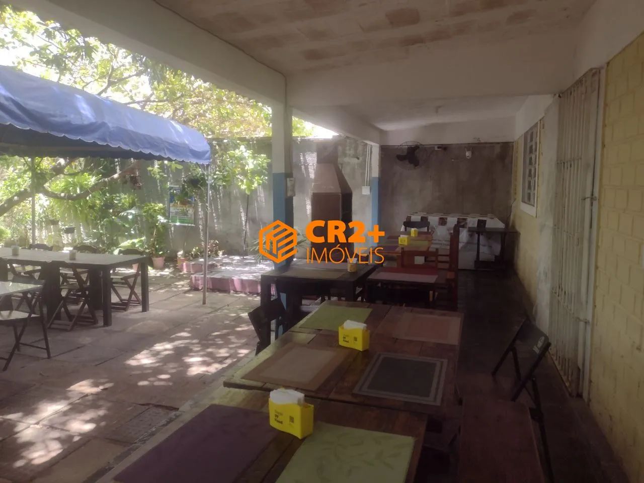 Restaurante repasse em casa amarela equipado e decorado - Foto 4