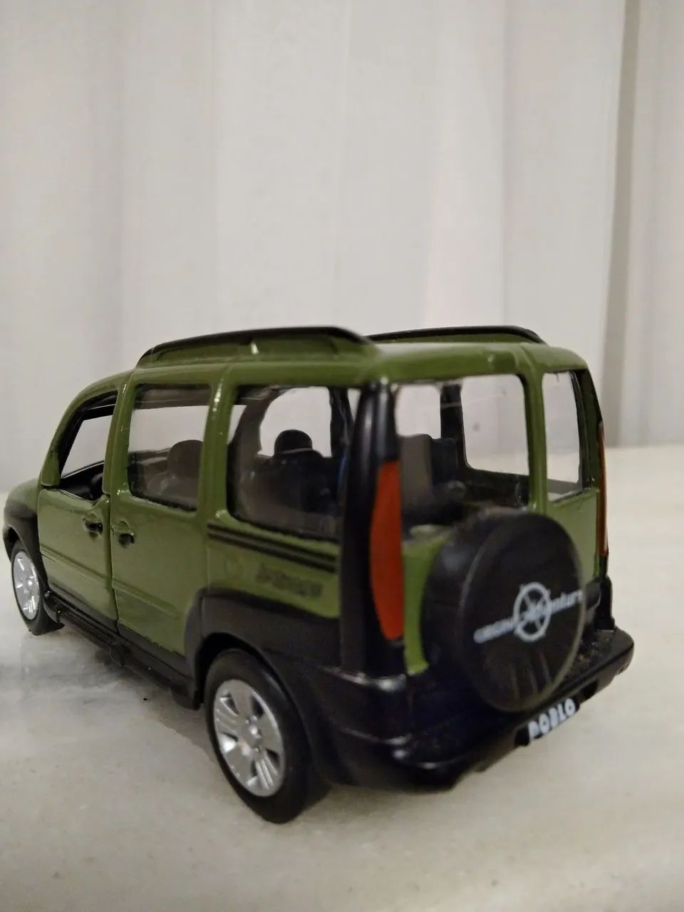 Miniatura Fiat Doblo Adventure-metal  - Foto 2