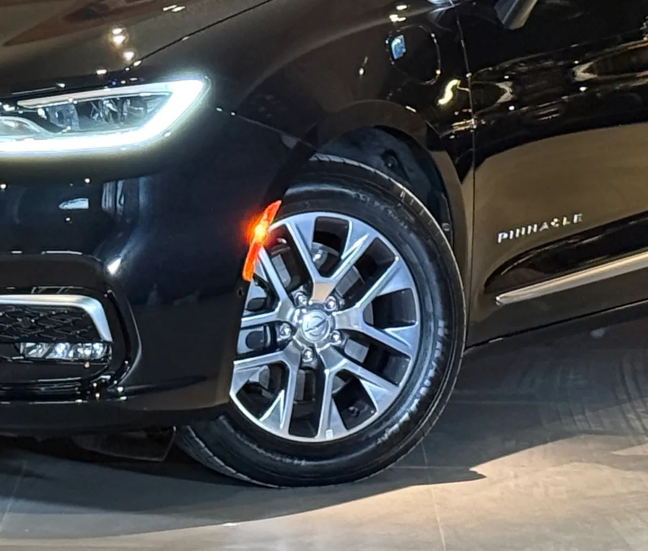 Chrysler Pacifica 2021 - Foto 2