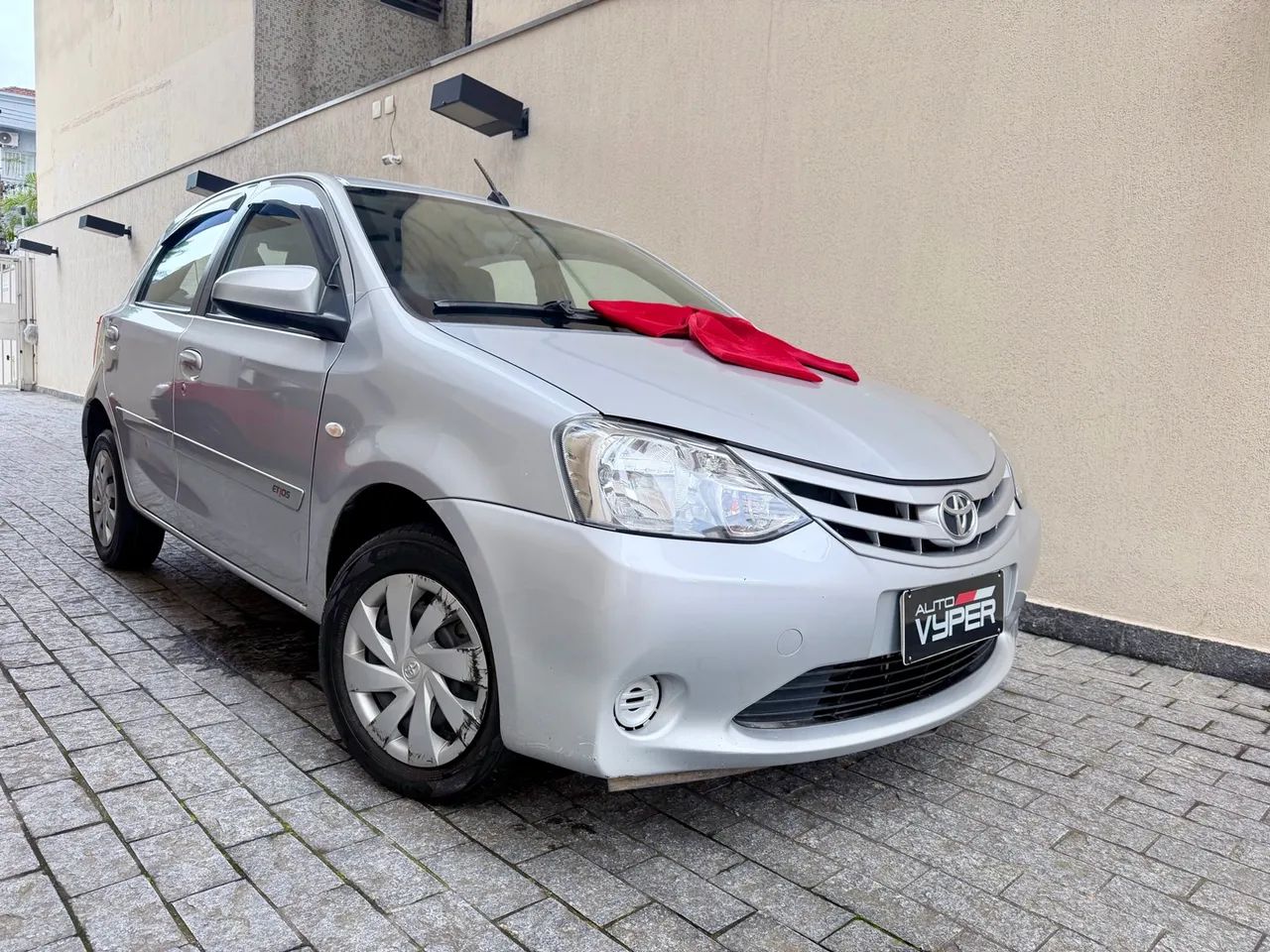 Toyota Etios XS 1.5 Flex 16V 5p Aut., foto 4 de 20