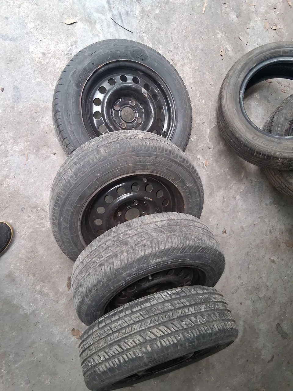 Rodas aro 14 com pneus 