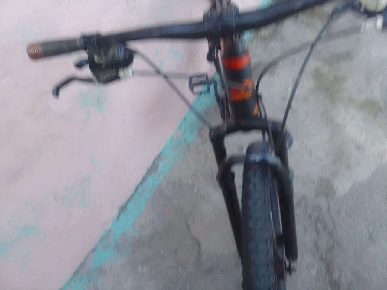 Bicicleta aro 29 Completa de Alumínio  - Foto 4