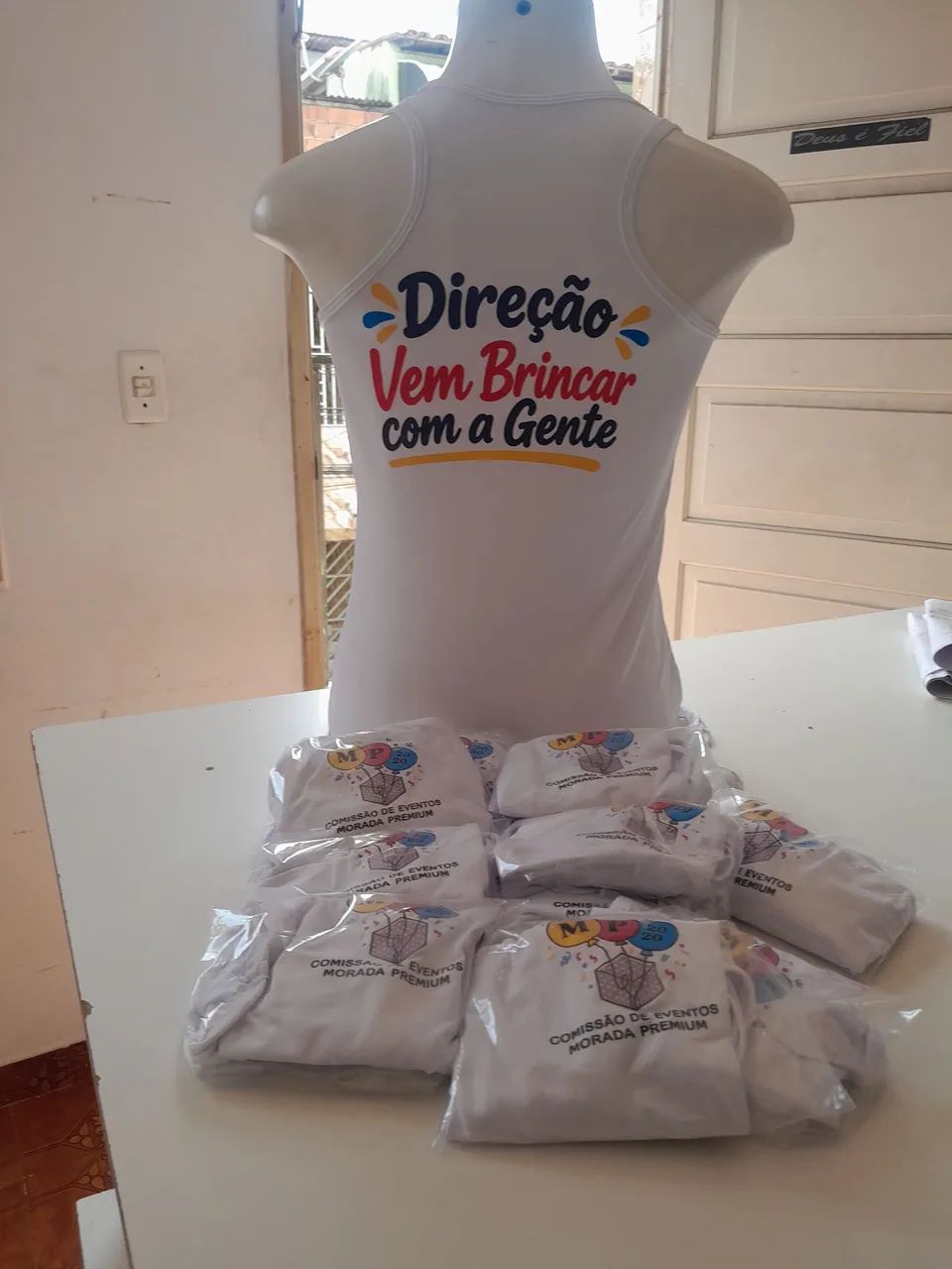 Camisa polo,canisas básicas, baby look  e regatas - Foto 4