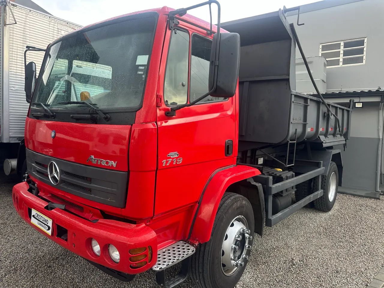Mb 1719 Atron caçamba basculante  - Foto 5