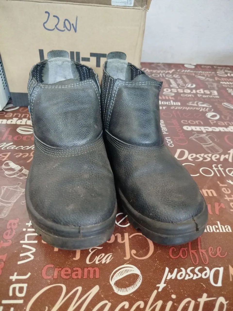 Bota de segurança número 43 - Foto 2