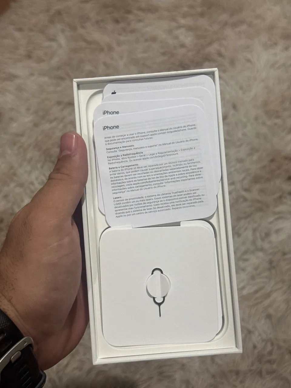 Caixa iPhone 15 pro Max  - Foto 3
