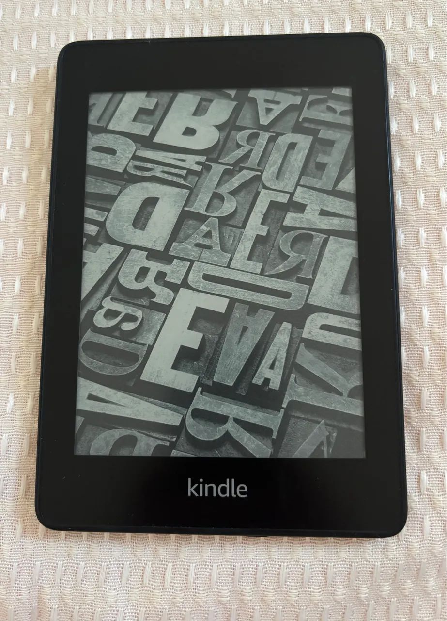Kindle paper white 10* geração 6gb - Tablets e E-Readers